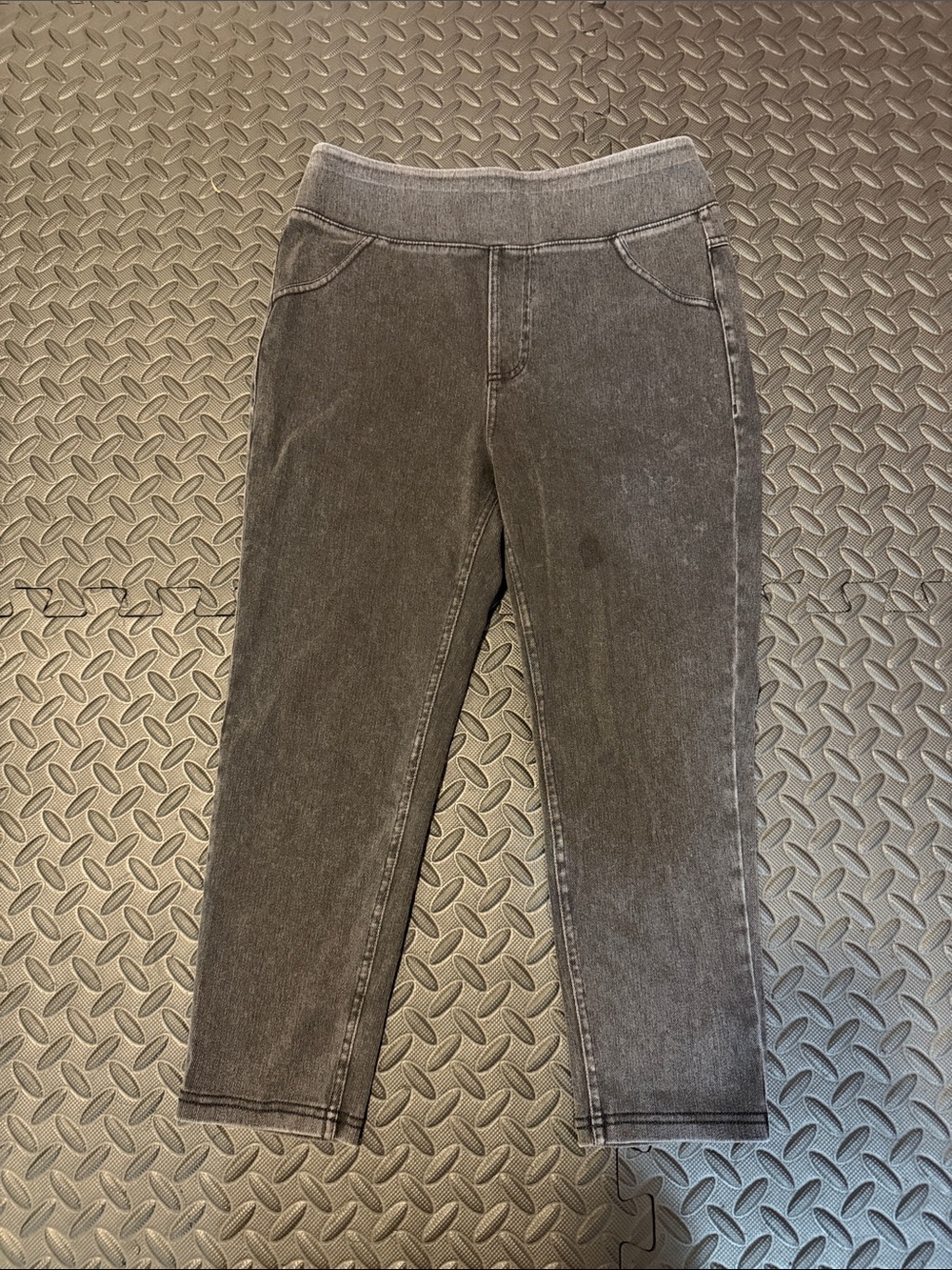 HALARA Charcoal Gray Pull-On Jeggings